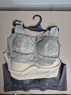 Carrie Amber Intimates Gray Lace Wireless Lounge Bra Large